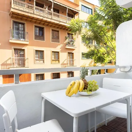 Lejlighed Home2book Design *